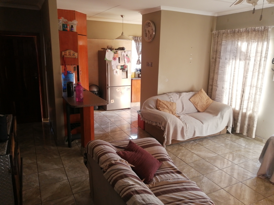 3 Bedroom Property for Sale in Waterkloof East North West